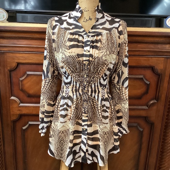 Christina V Button Front Top - Picture 1 of 9